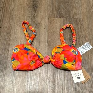 Billabong bikini top